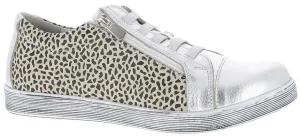 Rilassare Taren Shoe Silver Spots